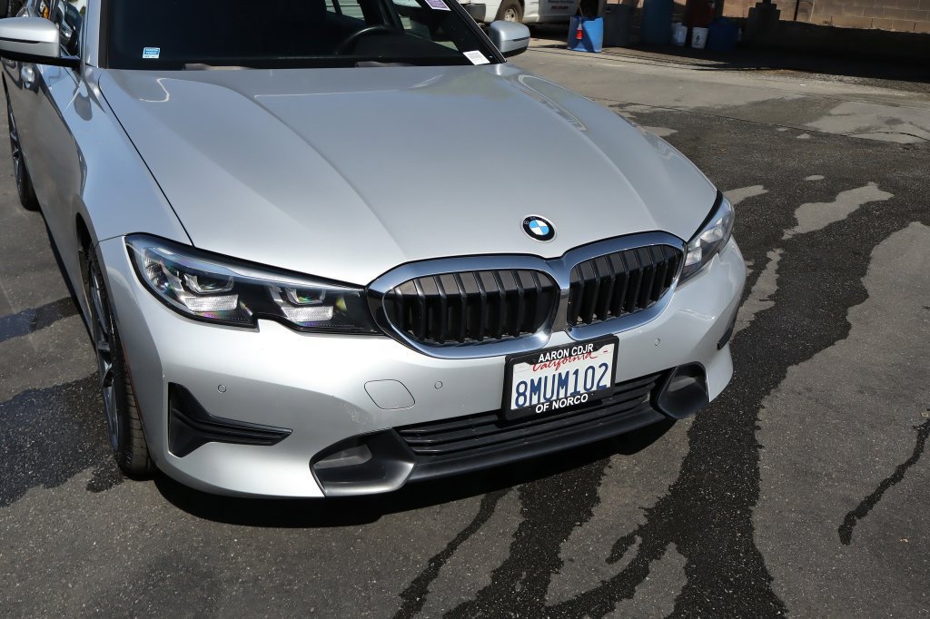 Used 2020 BMW 330i Sedan w/ Driving Assistance Package RWD image 11