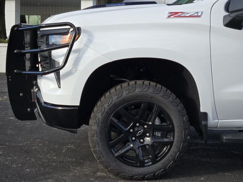 New 2026 Chevrolet Silverado 1500 Custom Trail Boss AWD/4WD image 5