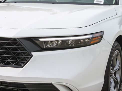 Certified 2024 Honda Accord EX image 5