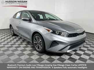 Used 2023 Kia Forte LXS FWD video 1
