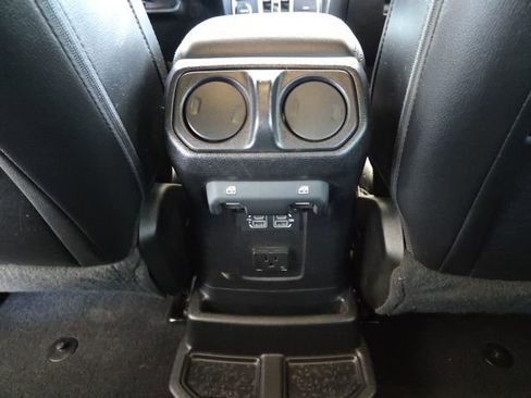 Used 2020 Jeep Wrangler Unlimited Sahara AWD/4WD image 47