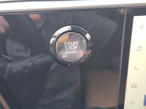 Certified 2025 Lexus NX 250 FWD w/ Premium Package image 25