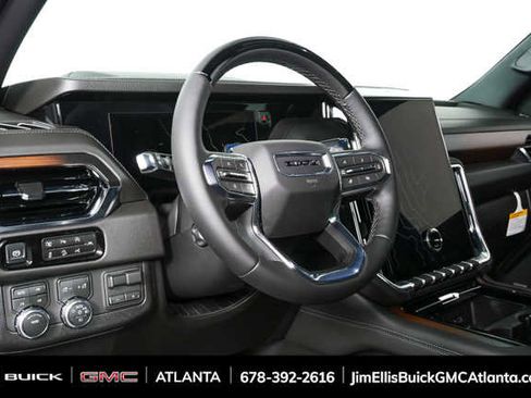 New 2026 GMC Yukon XL Denali w/ Denali Reserve Package image 4