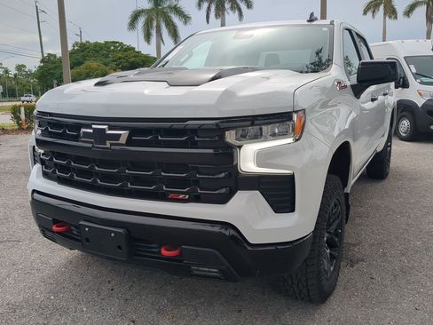 Used 2023 Chevrolet Silverado 1500 LT Trail Boss w/ Protection Package image 9