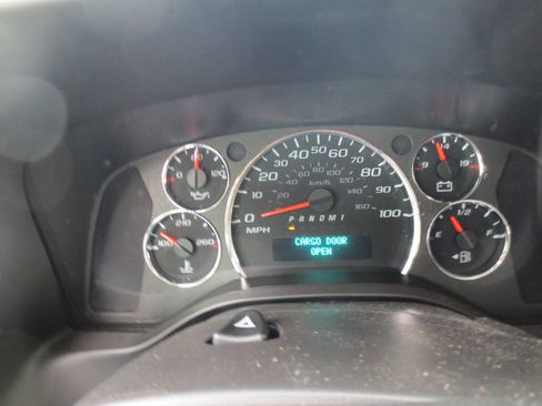 Used 2022 Chevrolet Express 2500 w/ Driver Convenience Package RWD image 13