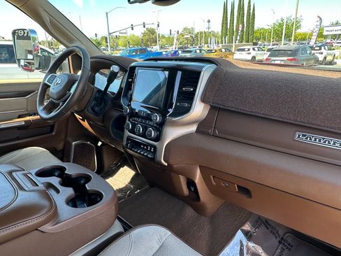 Certified 2019 RAM 2500 Laramie RWD image 18