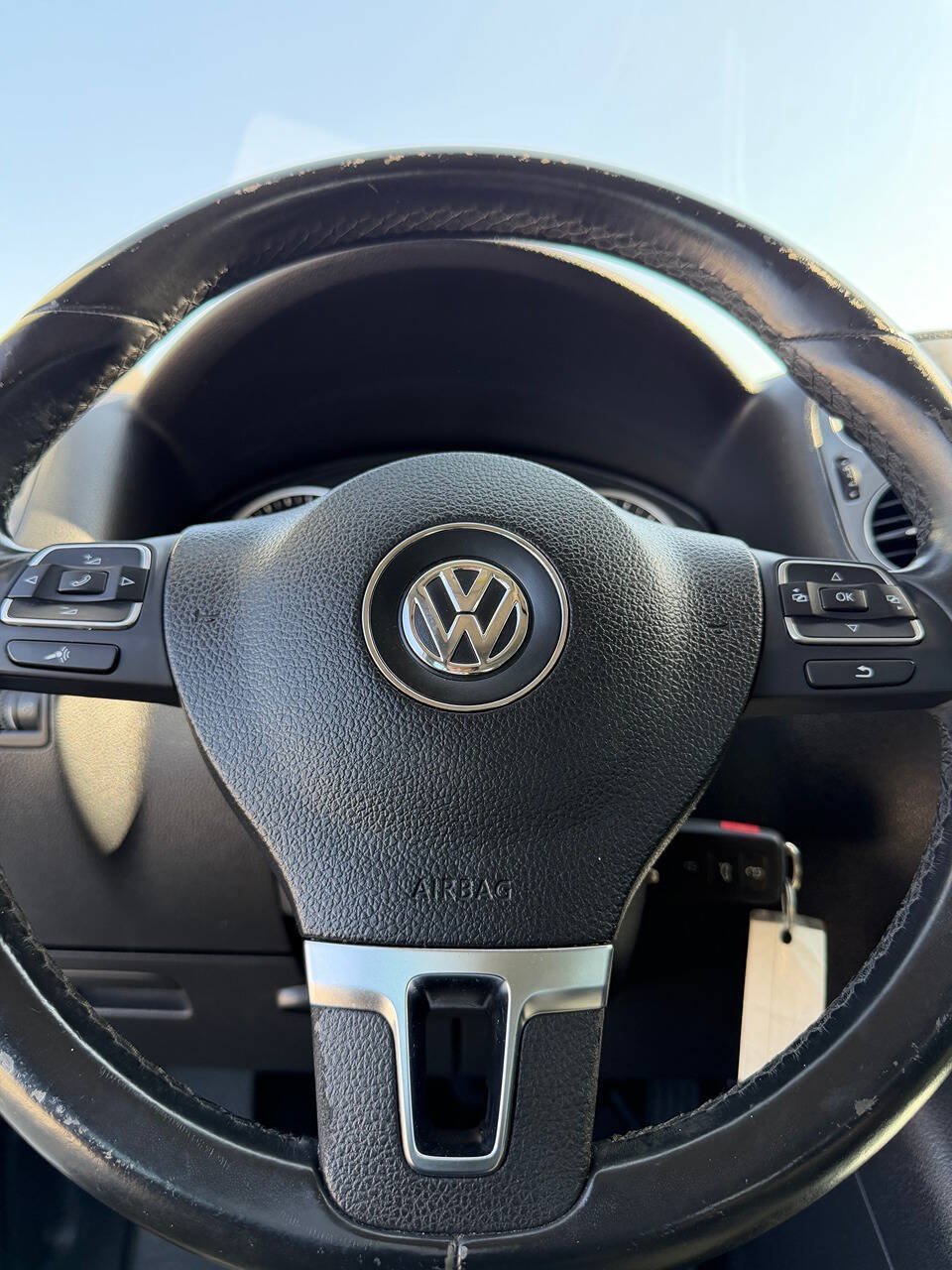 Used 2013 Volkswagen Tiguan S FWD image 6