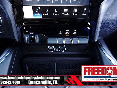 Used 2026 RAM 1500 Laramie w/ Sport Appearance Package AWD/4WD image 23