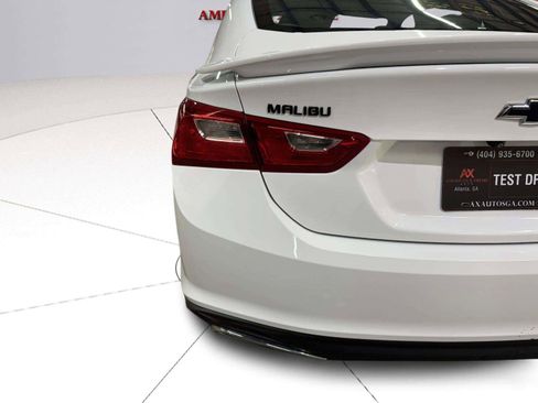 Used 2023 Chevrolet Malibu RS FWD image 15