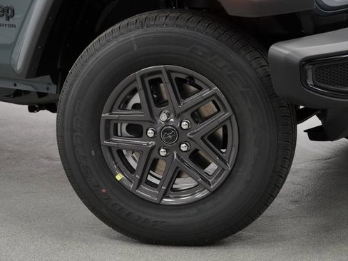 New 2026 Jeep Gladiator Sport image 4