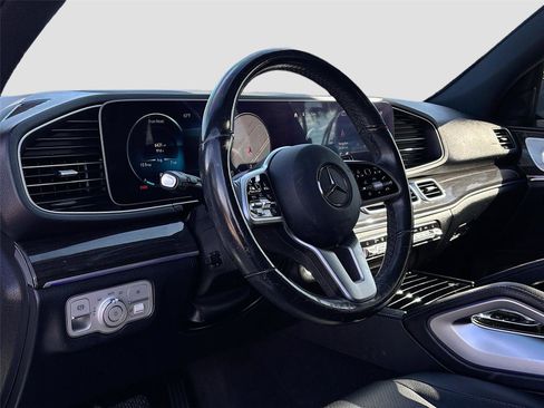 Used 2020 Mercedes-Benz GLE 350 w/ Premium Package image 9