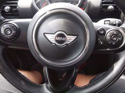 Used 2016 MINI Cooper Clubman S FWD image 9