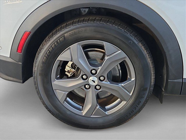 Used 2023 Ford Mustang Mach-E Select w/ Comfort Package Lite RWD image 19