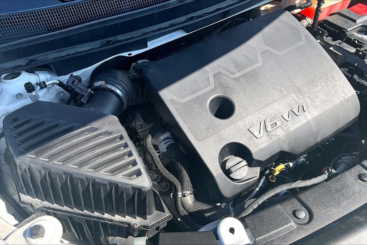 Used 2019 Chevrolet Traverse Premier w/ Redline Edition AWD/4WD image 33