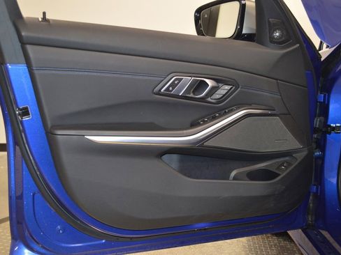 Used 2021 BMW M340i xDrive w/ Premium Package image 17