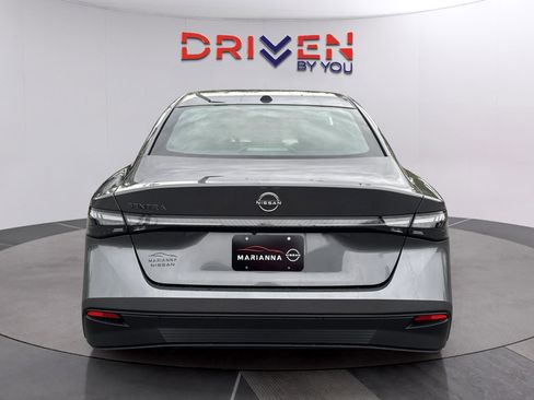 New 2026 Nissan Sentra SV w/ SV Convenience Package FWD image 4