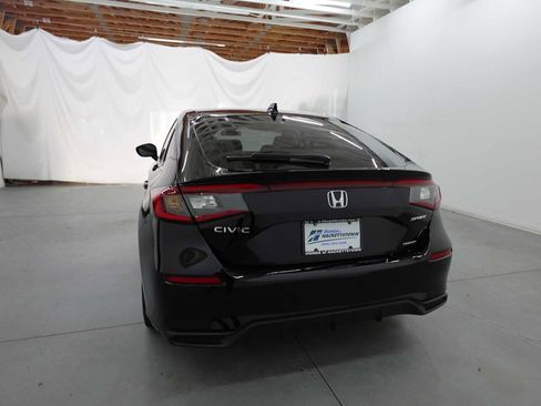 Used 2025 Honda Civic Sport image 7