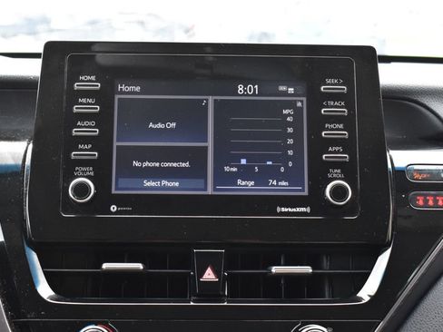 Used 2021 Toyota Camry SE FWD image 29