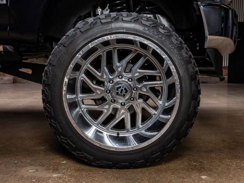 Used 2022 Ford F250 Lariat w/ Lariat Ultimate Package image 11