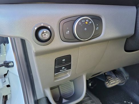 New 2026 Ford Transit 150 Low Roof image 20