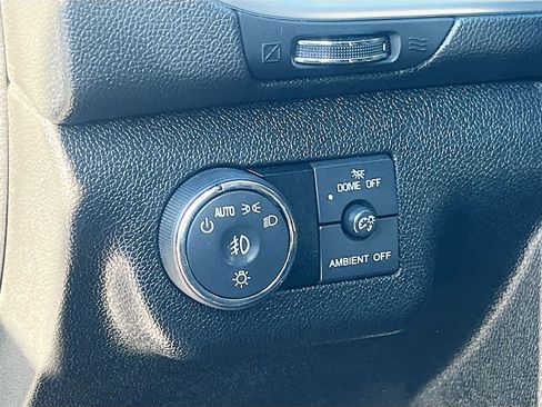 Used 2017 Chevrolet Traverse LT AWD/4WD image 10