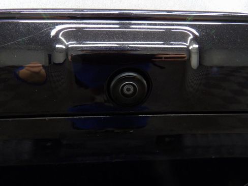 Used 2023 Ford F150 Lariat w/ Equipment Group 502A High image 36