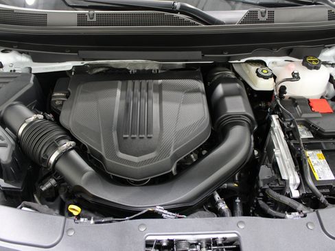 Used 2026 Chevrolet Traverse Z71 w/ Enhanced Driving Package AWD/4WD image 55