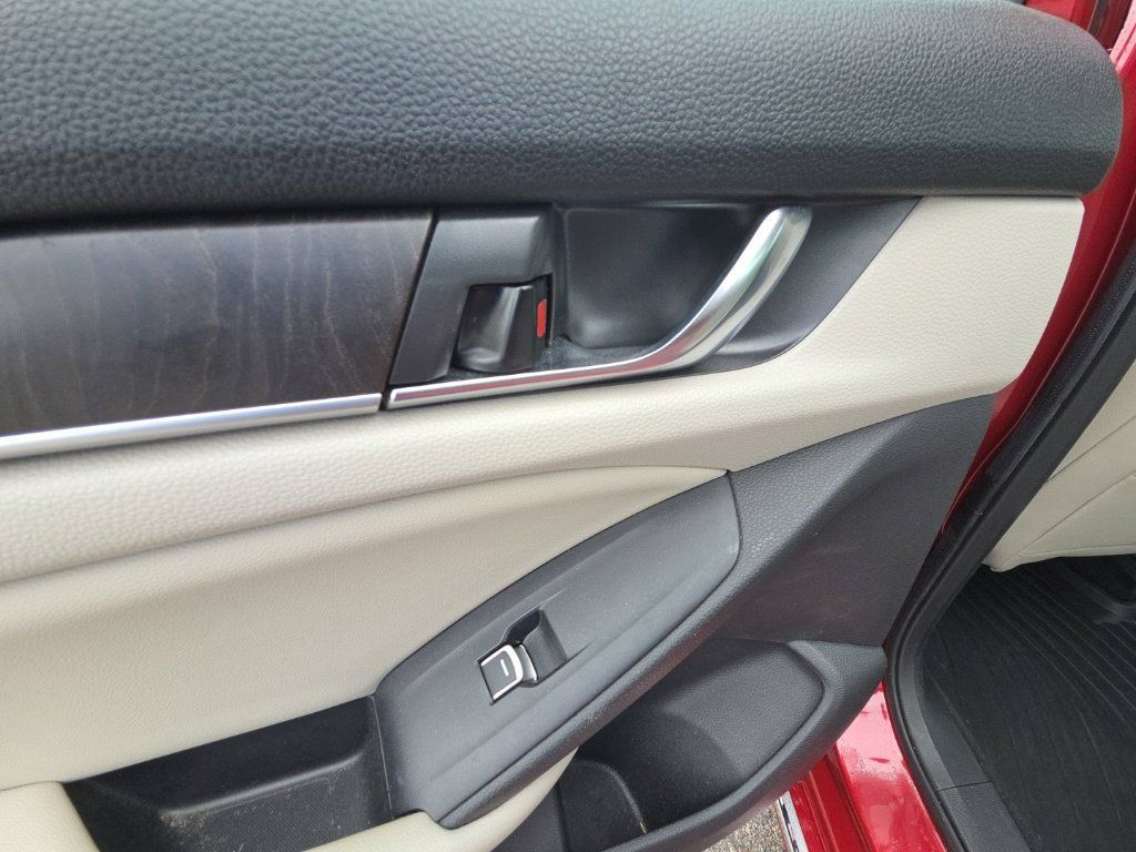 Used 2019 Honda Accord EX-L image 15