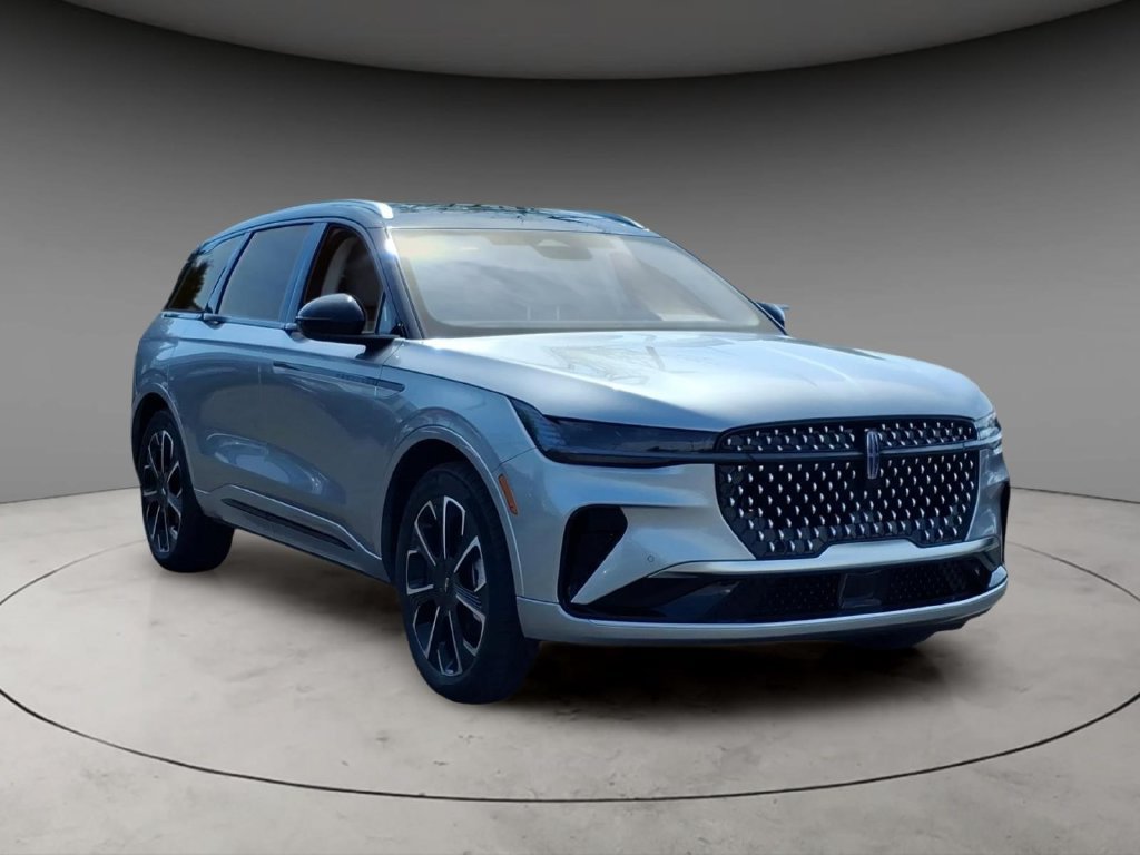 New 2026 Lincoln Nautilus Reserve AWD/4WD image 14