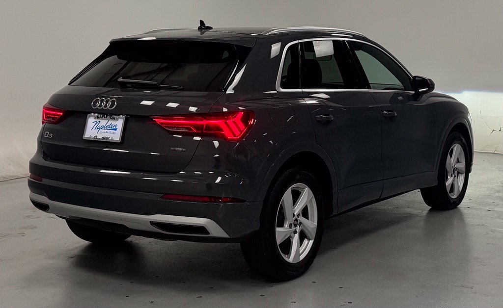 Used 2021 Audi Q3 2.0T Premium Plus w/ Premium Plus Package AWD/4WD image 3