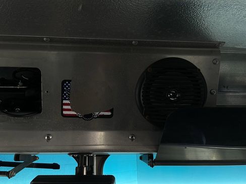 Used 2017 Ford E-350 and Econoline 350 Super Duty w/ A/C Prep Package image 32