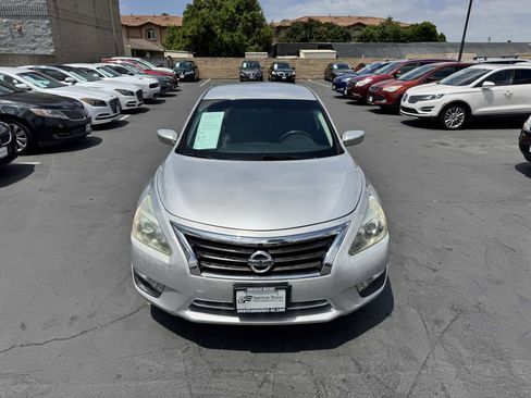 Used 2014 Nissan Altima 2.5 S FWD image 10