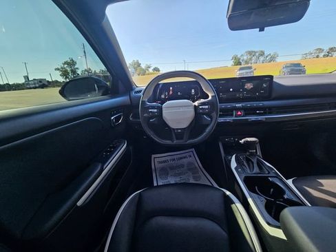 Used 2025 Kia K4 GT-Line w/ GT-Line Premium Package FWD image 13