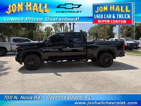 Used 2025 Chevrolet Silverado 2500 LT w/ Trail Boss Package AWD/4WD image 4