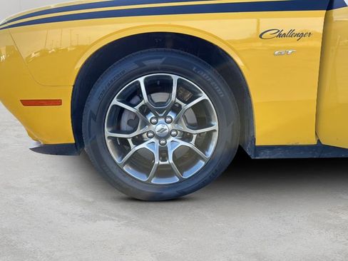 Used 2017 Dodge Challenger GT w/ Driver Convenience Group image 27