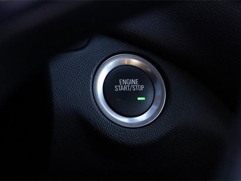 Used 2024 Chevrolet Equinox LT image 16