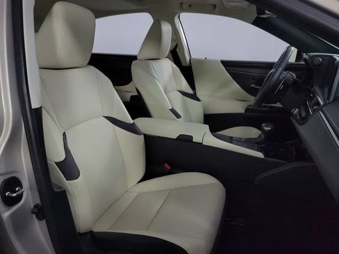 Used 2022 Lexus ES 350 w/ Premium Package FWD image 16