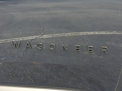 Used 2024 Jeep Wagoneer Launch Edition AWD/4WD image 13