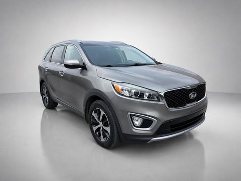 Used 2018 Kia Sorento EX FWD image 7