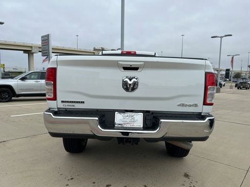 Used 2021 RAM 2500 Big Horn image 7