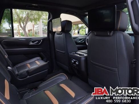 Used 2021 GMC Yukon AT4 w/ AT4 Premium Plus Package AWD/4WD image 9