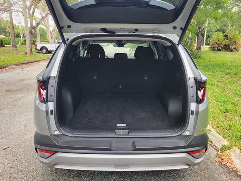 Used 2026 Hyundai Tucson SEL FWD image 17