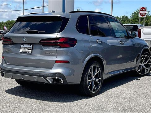 Used 2024 BMW X5 xDrive50e w/ M Sport Package AWD/4WD image 12