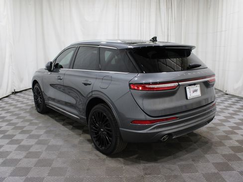 Certified 2022 Lincoln Corsair Reserve image 34