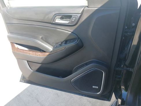 Used 2015 Chevrolet Tahoe LT RWD image 28