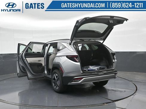 New 2025 Hyundai Tucson SEL image 60