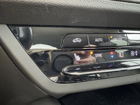 Used 2021 Buick Envision Preferred image 10