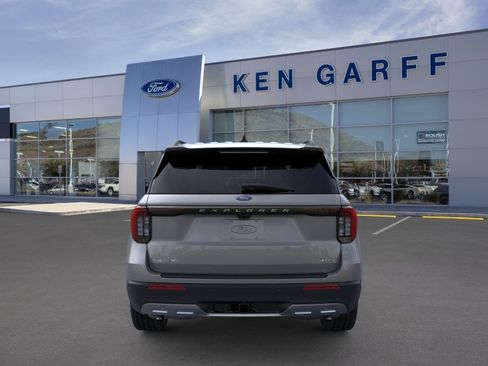 New 2026 Ford Explorer Active w/ Active Comfort Package AWD/4WD image 6