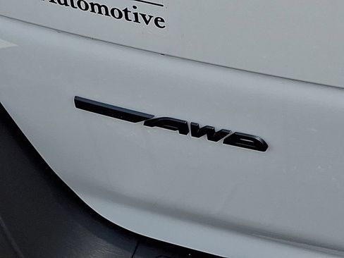 New 2026 Subaru Outback Premium w/ Premium/Limited Plus Package AWD/4WD image 22