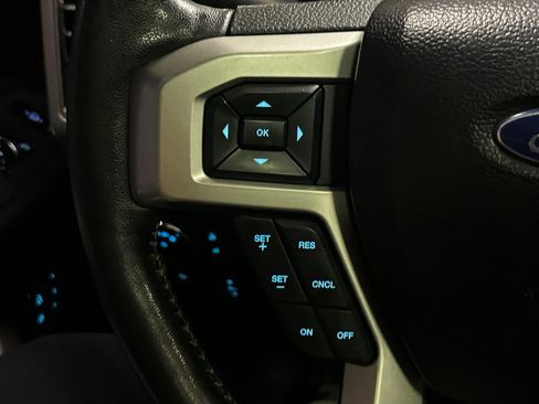 Used 2017 Ford F450 Lariat w/ Lariat Ultimate Package image 30